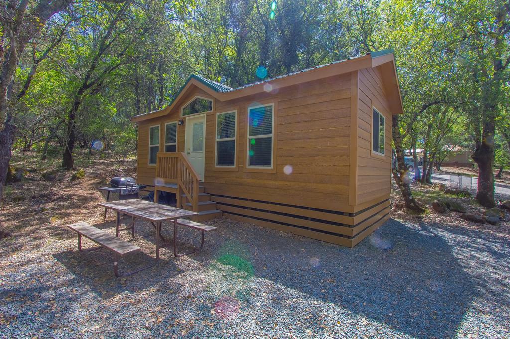 Lake Of The Springs Camping Resort Cottage 1 Oregon House Exterior photo